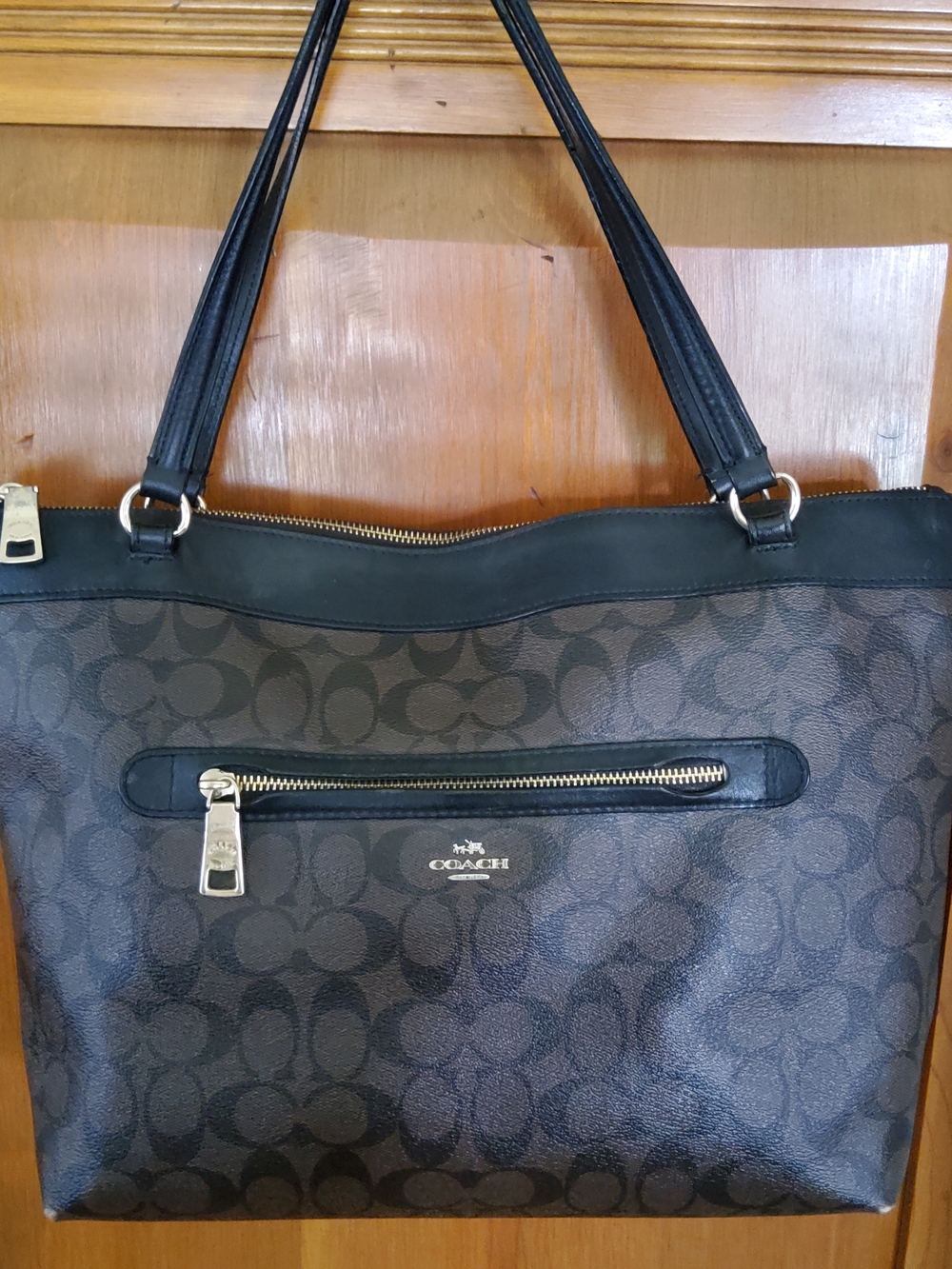 Coach "Tyler" C Logo Handbag F58286 GUC